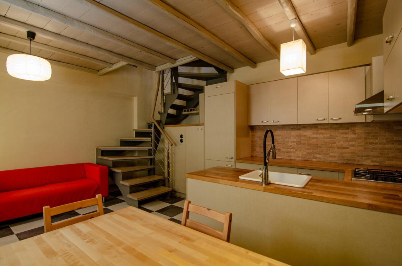 Myyellowhome Ermoupoli Exteriör bild