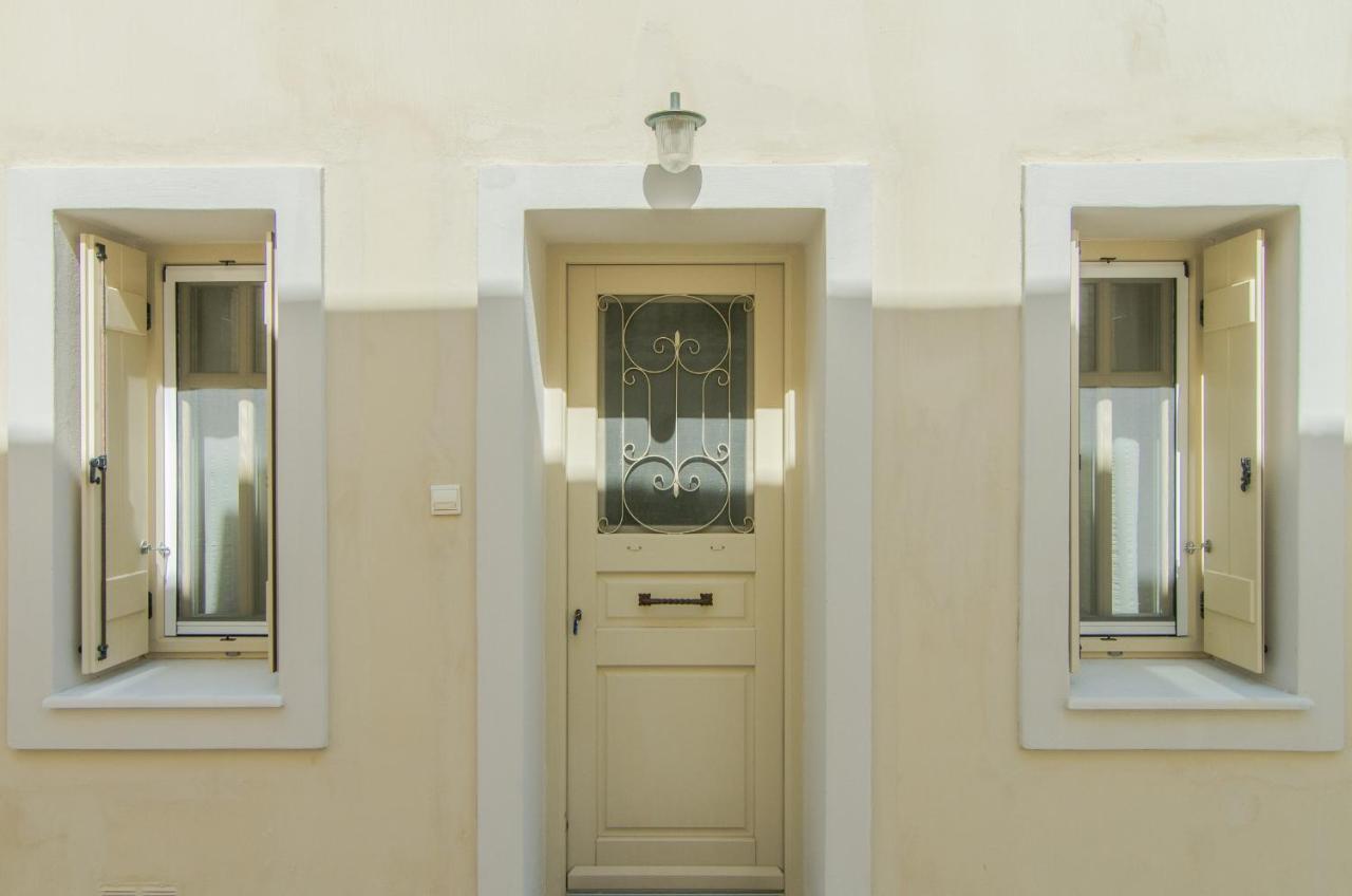 Myyellowhome Ermoupoli Exteriör bild